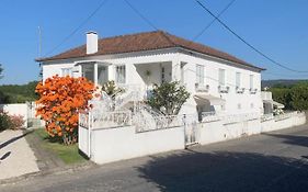 Casa Das Uveiras